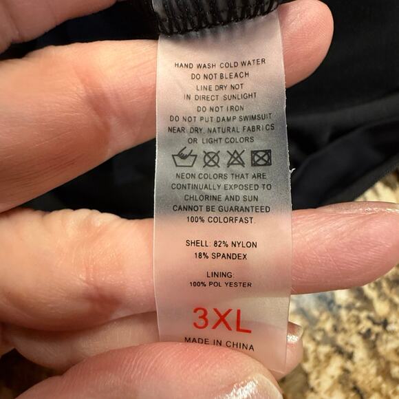 Women’s 3XL Zip Front Long Sleeve Swim Suit with padded Top No Brand - Picture 6 of 6